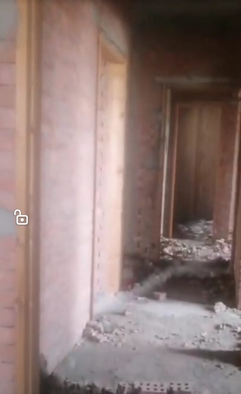 شقه ١٥٠ م ٣ غرف عماره حديثه بأبوحماد شرقيه