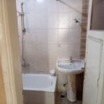 شقه لايجار فى مساكن صقر قريش مدينه نصر الحى العاشر الدور الثالث 3 غرف تشطيب لوكس مطلوب مهندسين او طلبه فقط